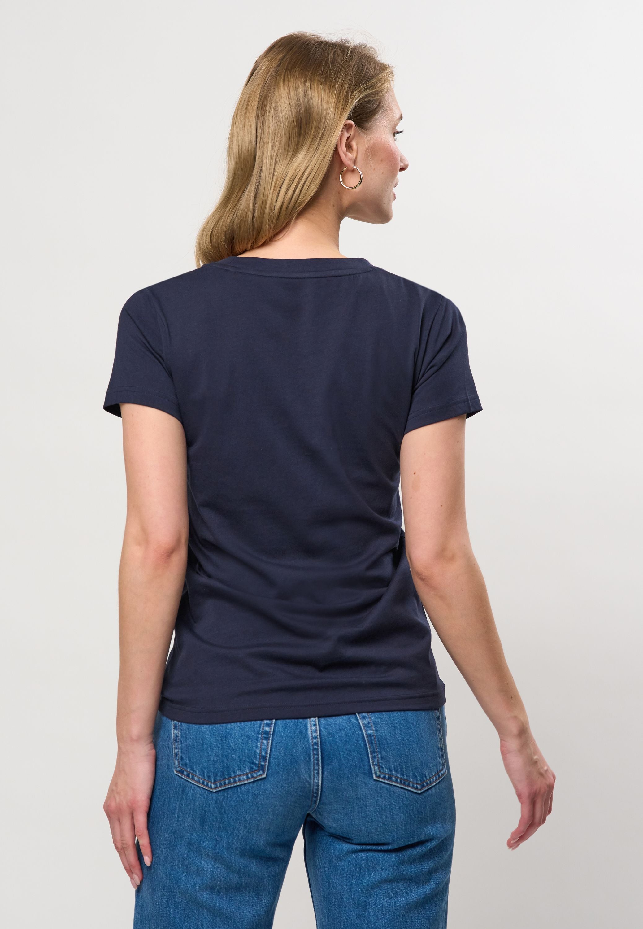 UWAmy Slim Fit T-shirt