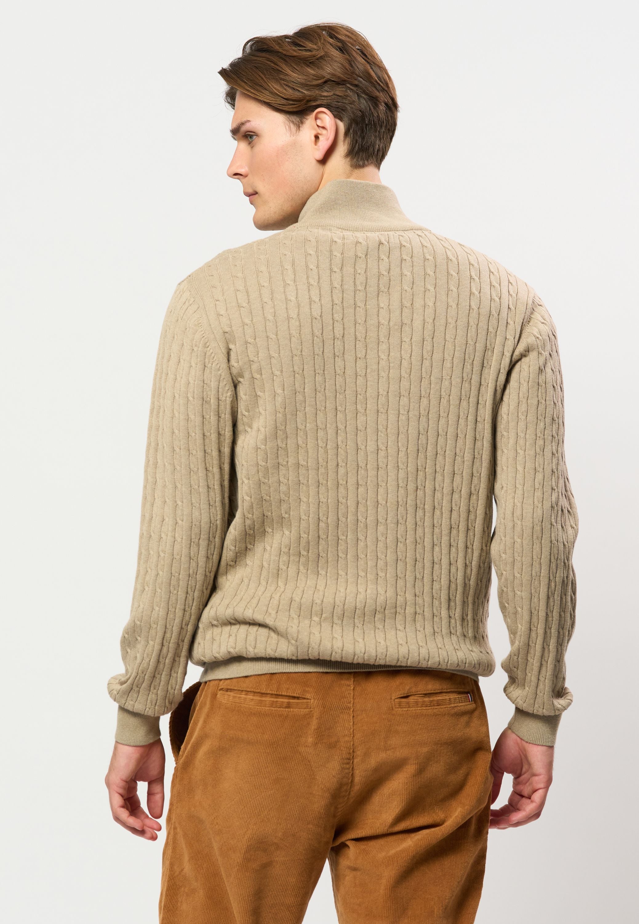 UMRomeo Half-zip Cable Knit