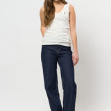 UWCasandra Top V-Neck