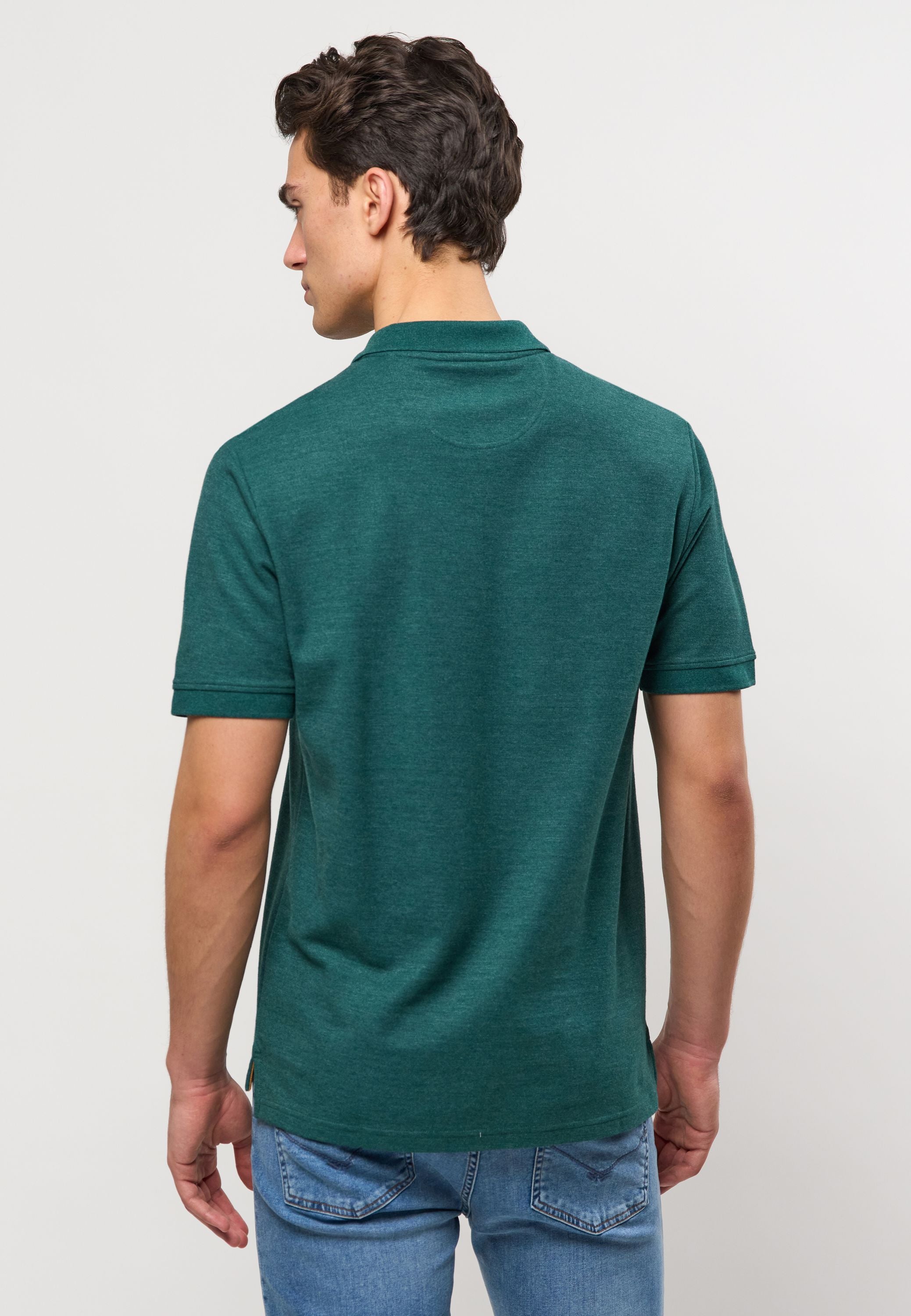UMAlfred Polo