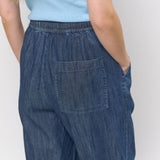 UWMira pull up pants