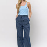 UWMira pull up pants