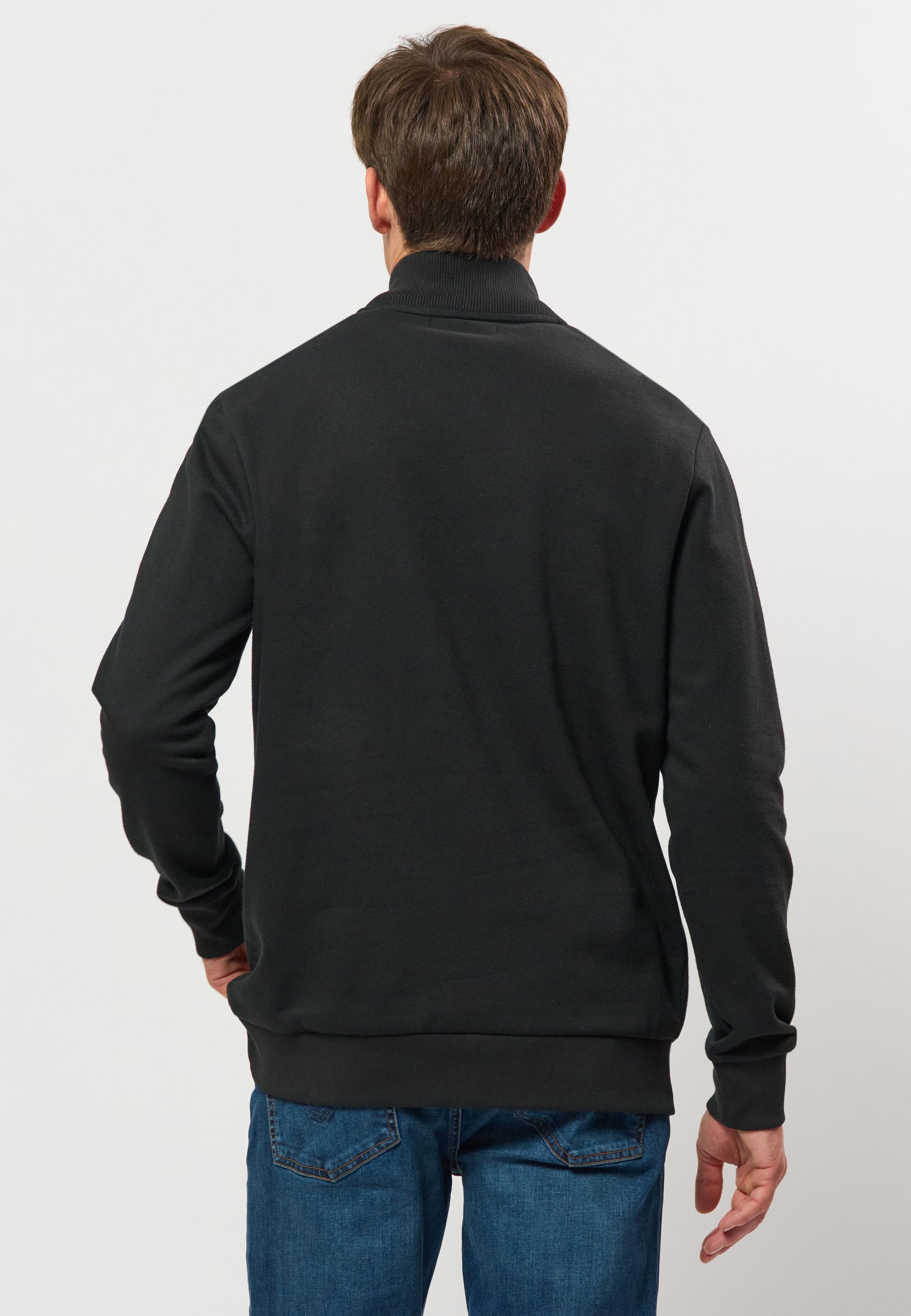 UMKurt Half-zip Sweatshirt