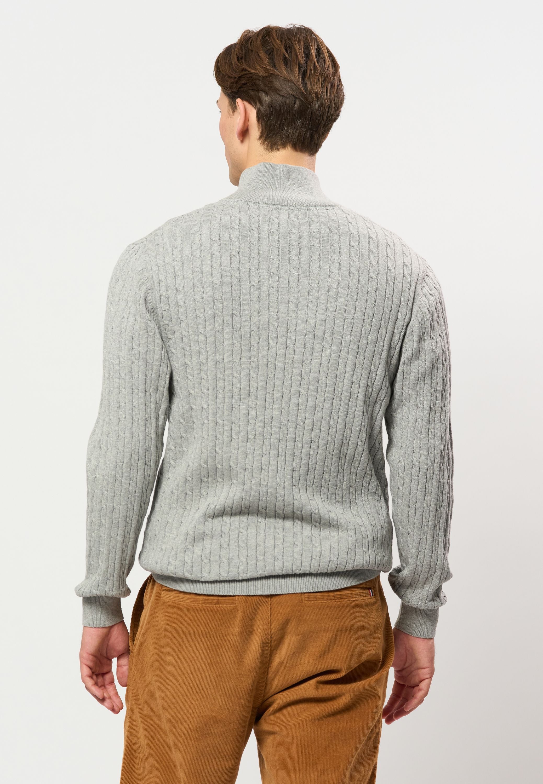 UMRomeo Half-zip Cable Knit